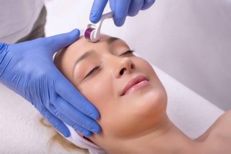 Microneedling: an Anti-Aging Technique That’s Good for Your Clients — and Your Business